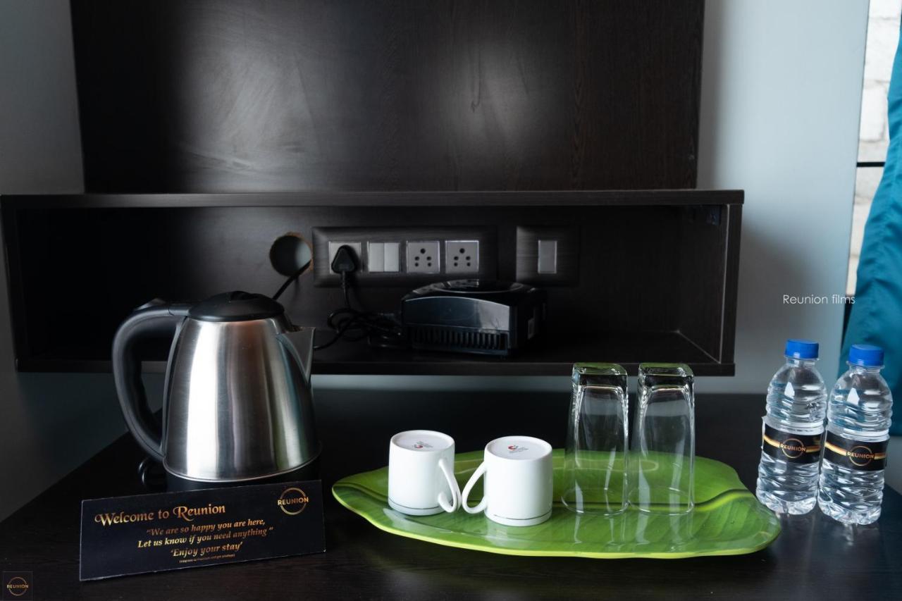 Reunion Ocean Tides Hotell Udupi Eksteriør bilde