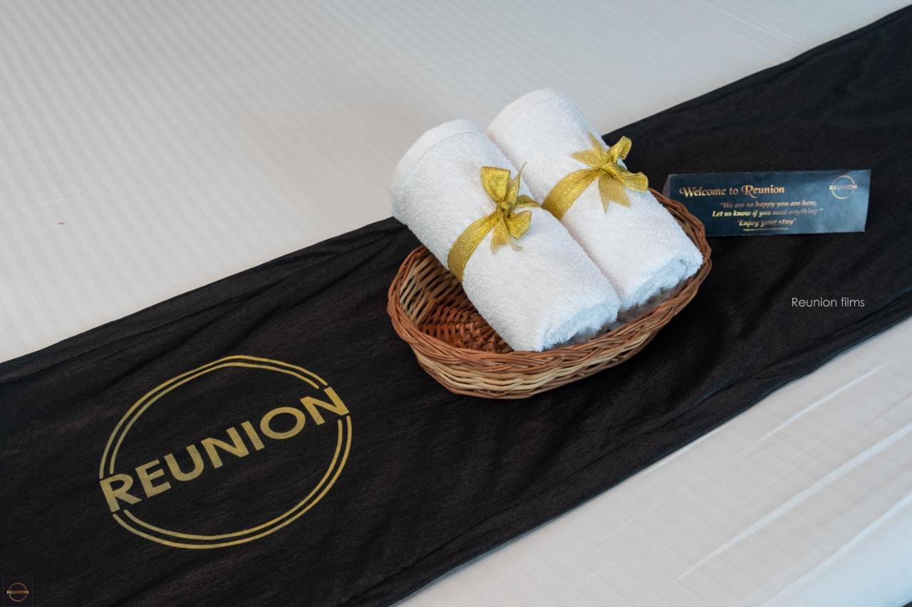 Reunion Ocean Tides Hotell Udupi Eksteriør bilde