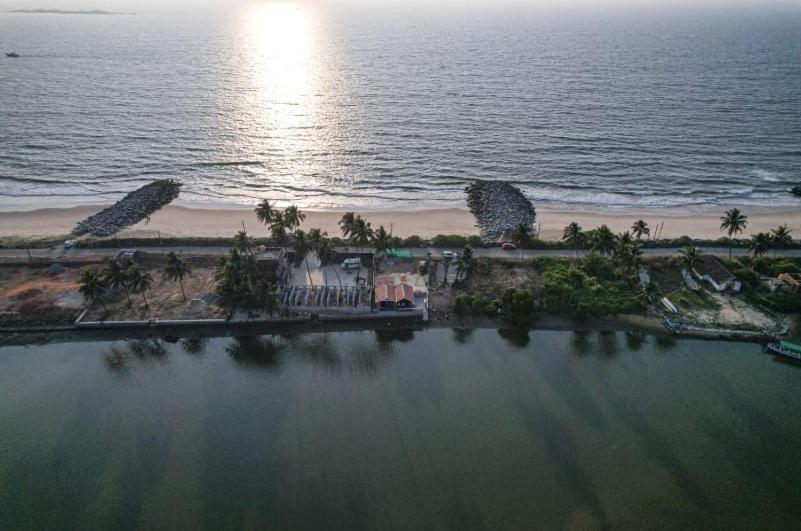 Reunion Ocean Tides Hotell Udupi Eksteriør bilde